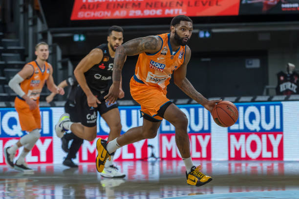 直都是双打 直都是双打